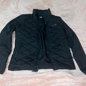 North face jacket (black) size small in women